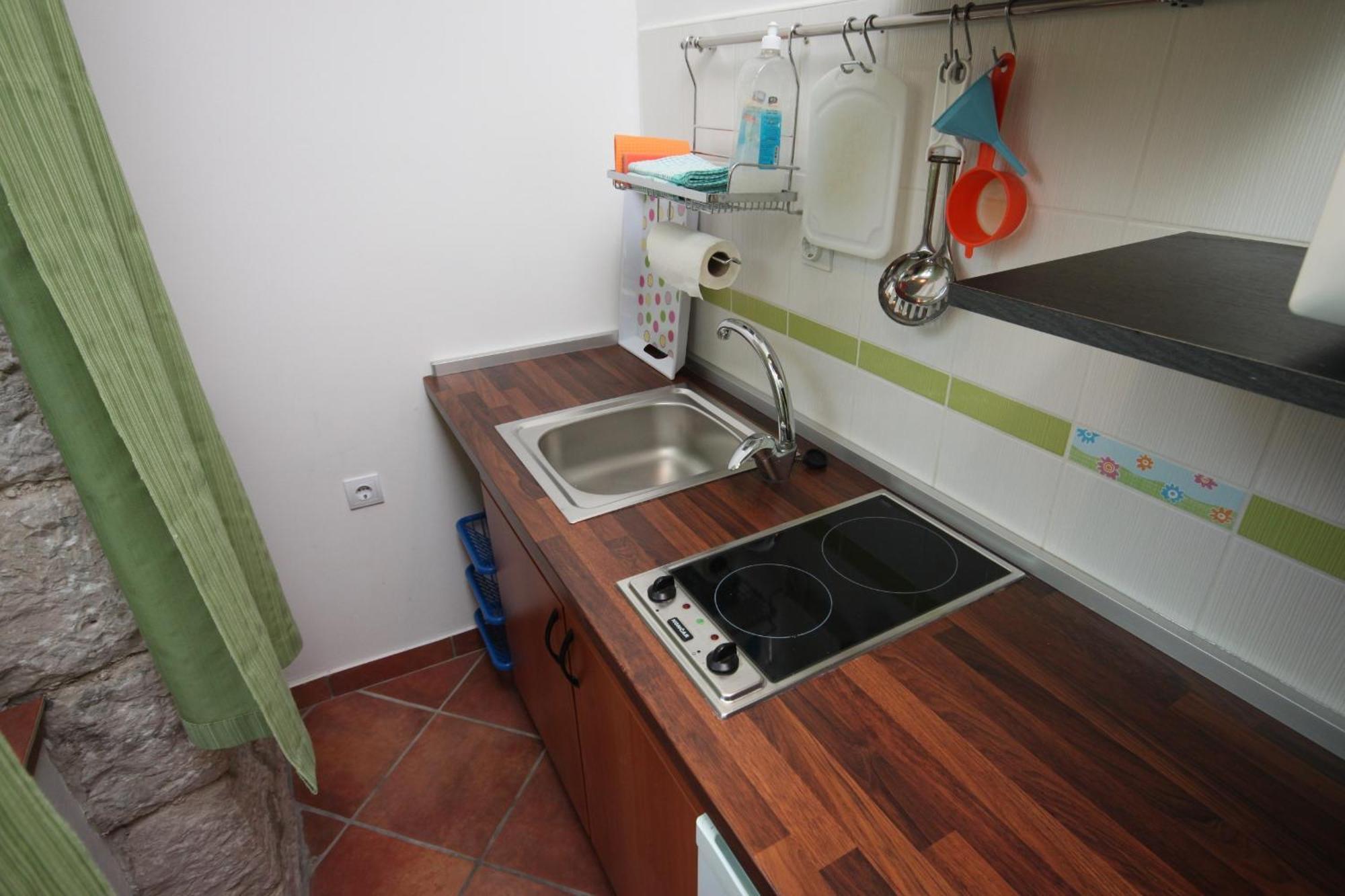 Apartments By The Sea Gradac, Makarska - 6661 Gradac  Room photo